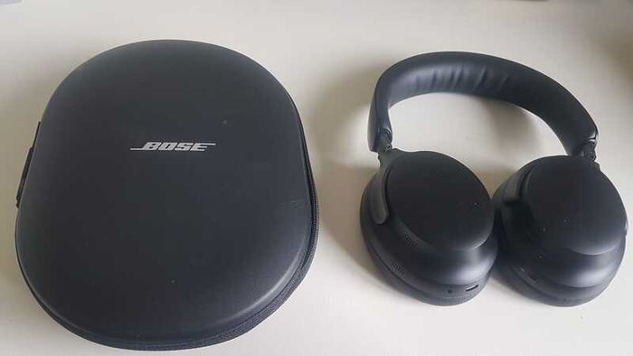 BOSE Quiet Comfort (QC) Ultra Headphones