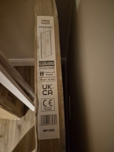 900mm shower screen