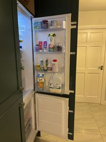 Zanussi integrated fridge/freezer