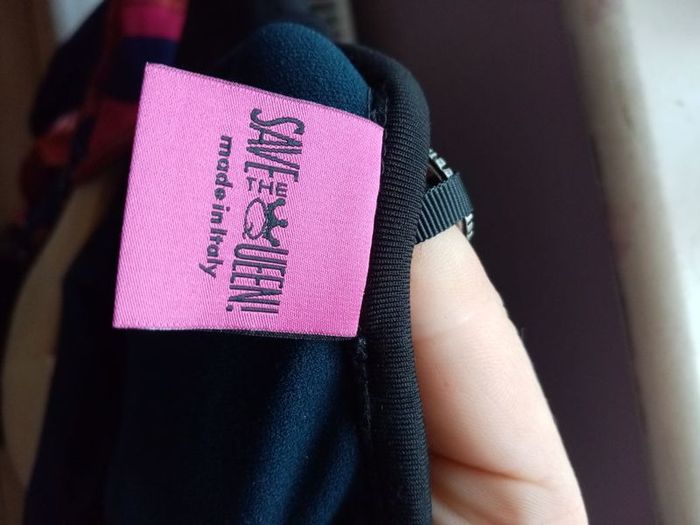 womans dress size M