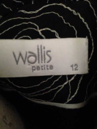 Wallis black & white short jacket, fab on
