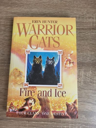 Warrior Cats - Fire and Ice by Erin Hunter
