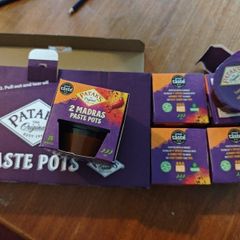 Pataks Paste pots