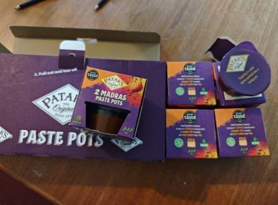 Pataks Paste pots