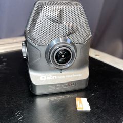 Zoom Q2N