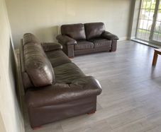 Sofa suite  4 & 2 seater