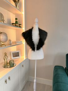 Black Faux Fur Collar