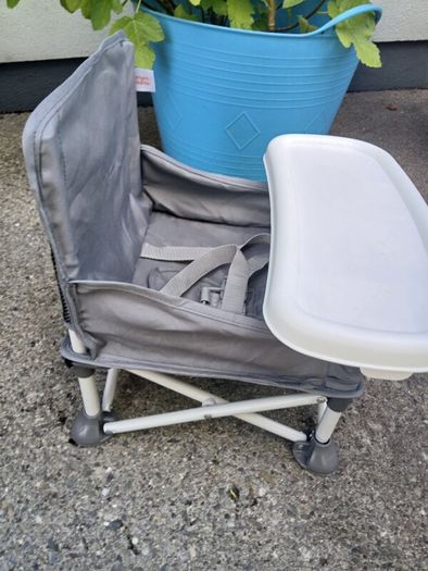 New Pop & Sit Portable Booster
