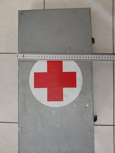 vintage Medicine First Aid case