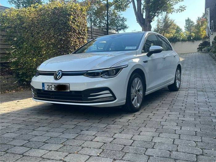 2021 Volkswagen Golf Mk8 Style eTSI - Automatic