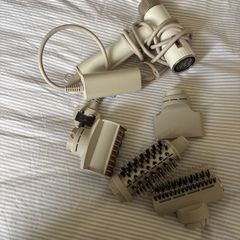 Shark hairdryer