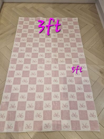 Rug