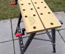 Adjustable work bench