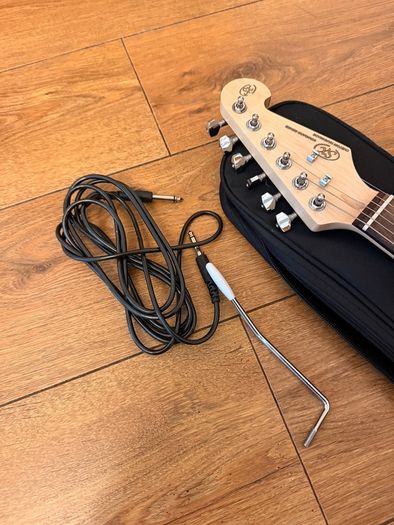 SX SE1 Electric Guitar Pack with 10 Watt Amp | Black