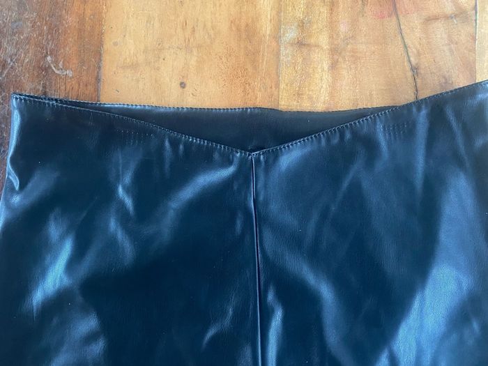 H&M Black faux leather skirt