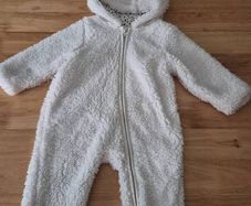 Pramsuit