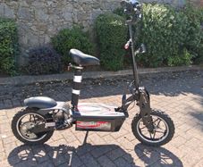 Electric scooter