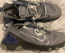 Boys Nike Reacts