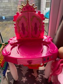 Girls dressing table