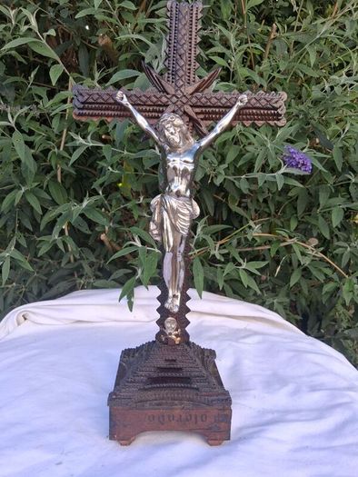 Art Nouveau Tramp Art Crucifix(Possibly WW1)