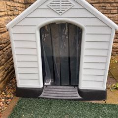 dog house