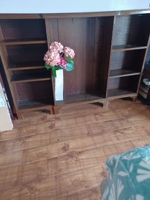 Side board shelving unit
