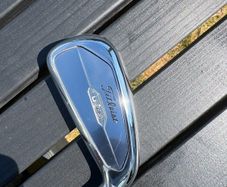 Titleist U505 2 Iron