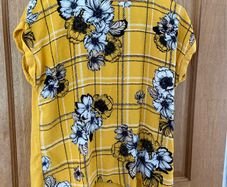 Floral top size xl