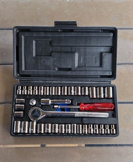 Large bundle of assorted DIY tools and accessories, all being sold together as one lot.