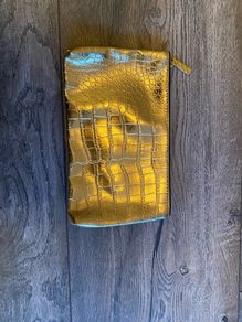 Estee Lauder make up bag