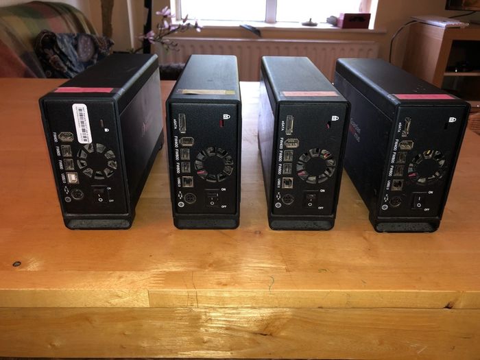 4x 1 Tb external raid hard drives