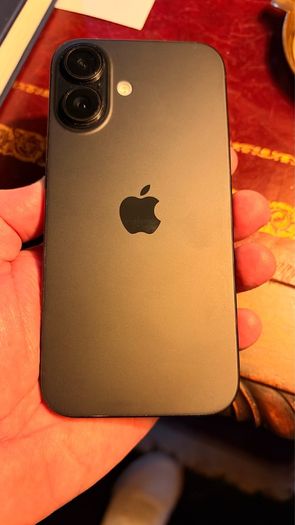 iphone 16 256GB Black