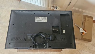 32 inch Walker TV