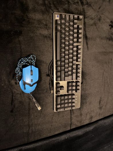 keyboard and mouse