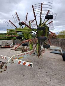 Claas Liner 770 Twin-rotor rake