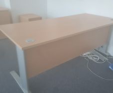 beech 1800 mm cantilever office desks with
