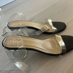 womans sandals