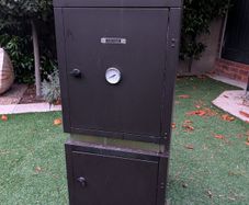 Fogher Smoker 450 - Italian charcoal cabinet smoker, RRP 2,500+