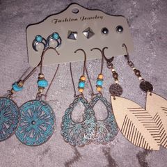 Pack of 6 pairs of earrings brand new