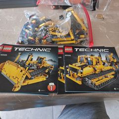 LEGO Technic retired 42028 Bulldozer Set 2-in-1 - 100% Complete with Manuals (No Box)