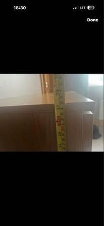 chest of drawers