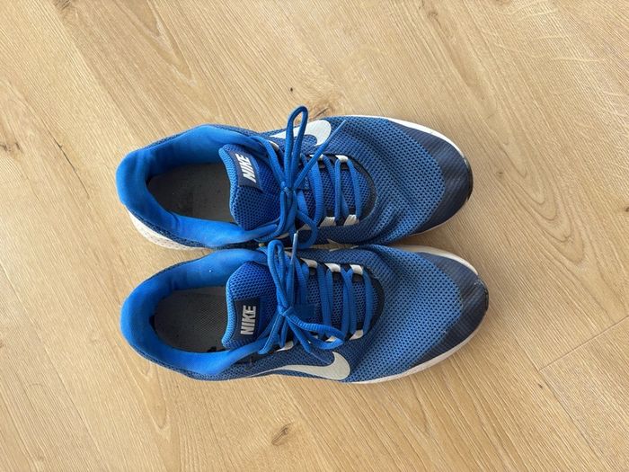 Nike Men Walking Shoe