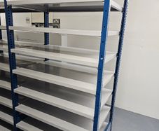 Bay and shelfs