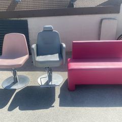salon chairs