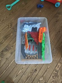Thomas the tank engine train sets