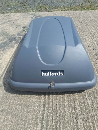 roof box and bars