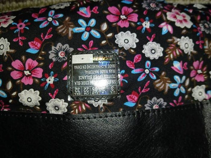 girls footwear