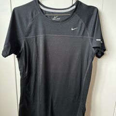 Nike dri-fit women ladies t-shirt, top in good condition