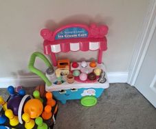 leap frog ice cream cart
