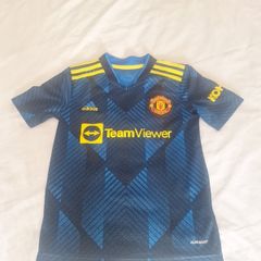 Manchester united clothes bundle-all authentic-age 9-11